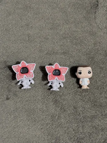 Coleção Kinder Joy - Stranger Things