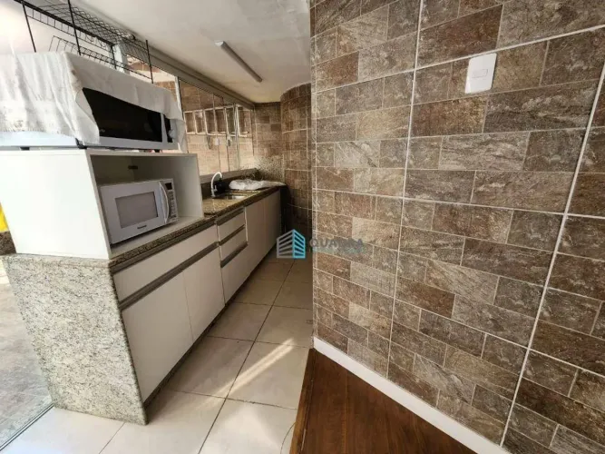 Apartamento com 2 dormitórios para alugar, 90 m² por R$ 3.875,18/mês - Canasvieiras - Flor