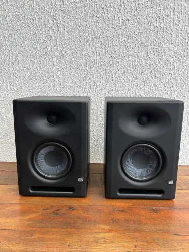 Par de Monitores Presonus Eris E5 XT