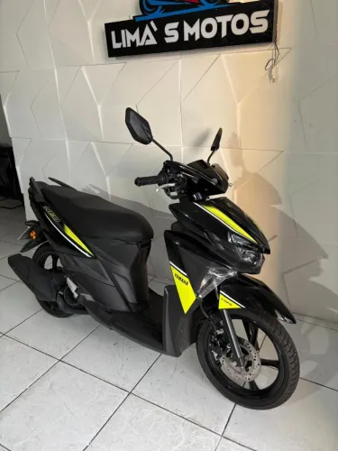 VENDO OU TROCO YAMAHA NEO 125 2023/24 ( LIMAS MOTOS)