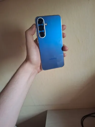 Galaxy S25 SEMI NOVO R$2800