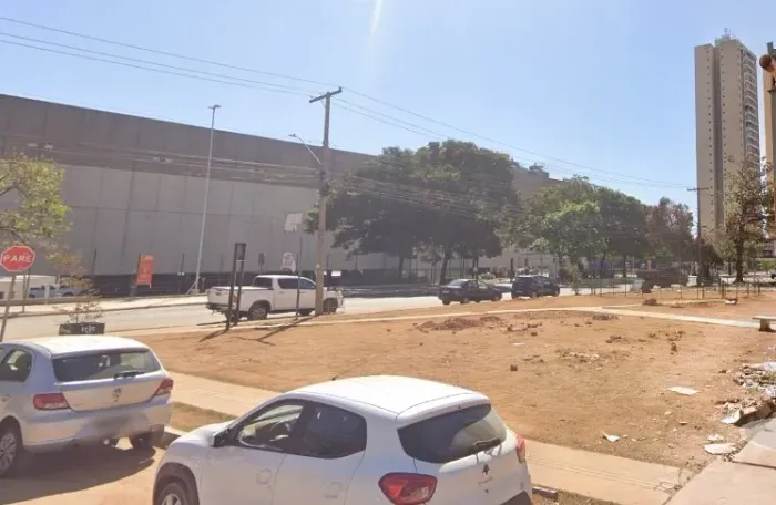Área 1.919m² Com Gabarito Bairro Aeroviário Goiânia