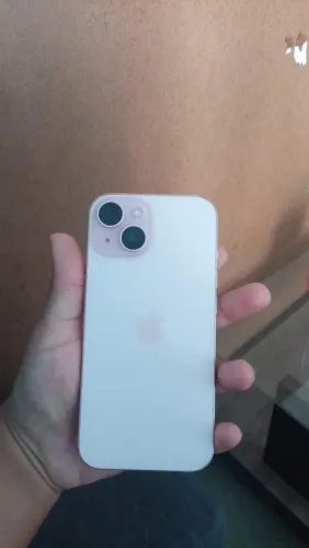 Vendo iPhone 15 rosa