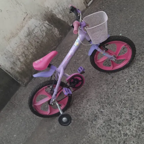 Vendo bicicleta infaltil menina