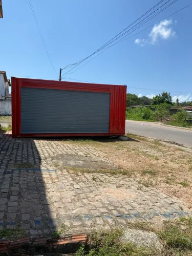 Vendo contêiner marítimo 2.50x3x6 com porta automática 