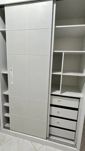 GUARDA ROUPA 