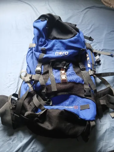 Mochila 80L acampamento.