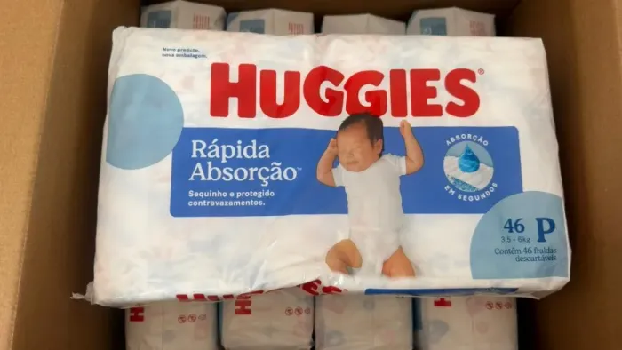 Pacote de Fraldas Huggies Tripla Proteção Tamanho P 46 fraldas - Original, lacrada