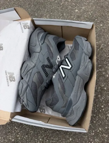 Tenis New balance 9060 Grafite preto Sintetico Novidade