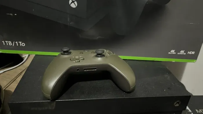 Xbox one X 1TB