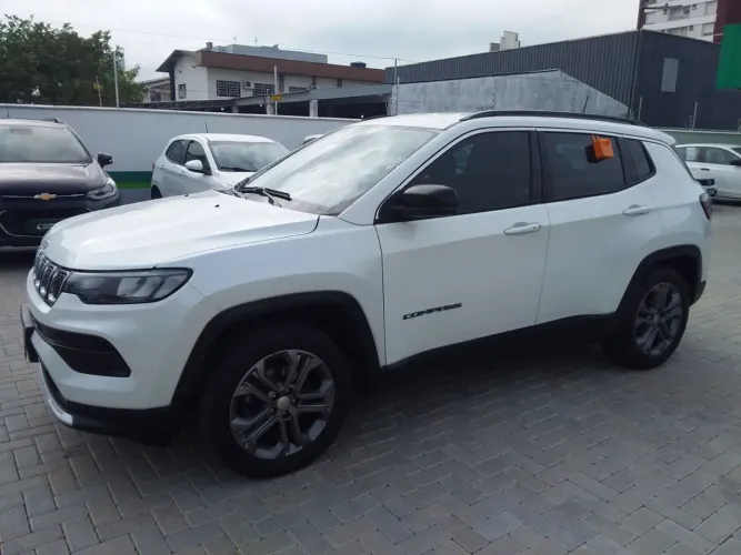 Jeep Compass Long. T270 1.3 TB 4X2 Flex AUT 2024