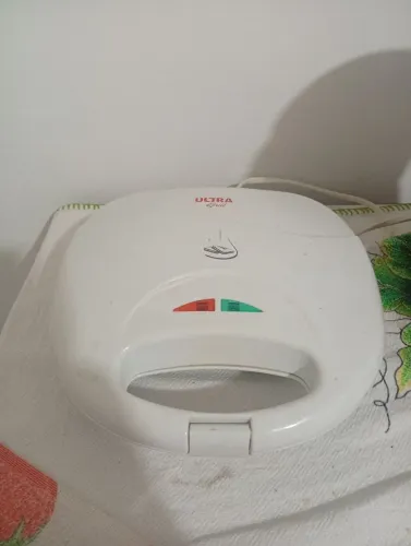 Sanduicheira ultra grill 220w