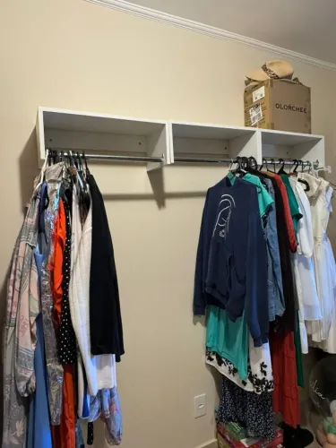 Arara para Roupas