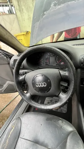 Audi A3 1.8 Turbo 3P Aut. 1999