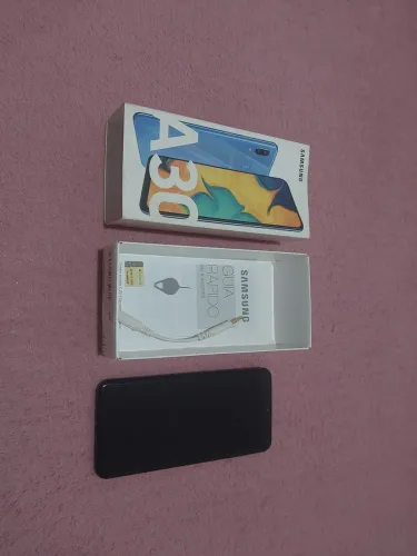 Celular Samsung Galaxy A30 Azul