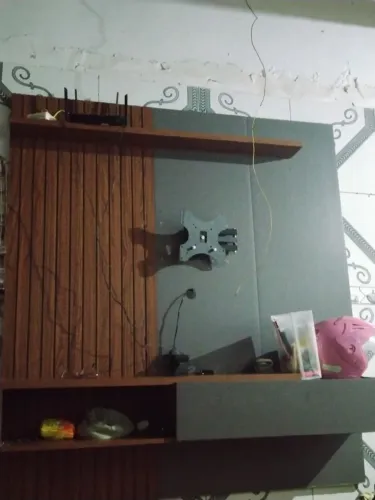 Estou vendendo esse painel, ele está semi novo, só um ano de uso