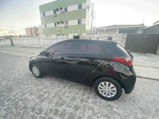 Hyundai HB20 Unique 1.0 Flex 12V Mec. 2019