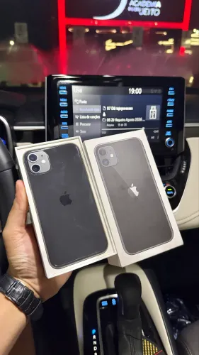 IPhone 11 64Gb - Funcionando perfeitamente | Aceito cartão 