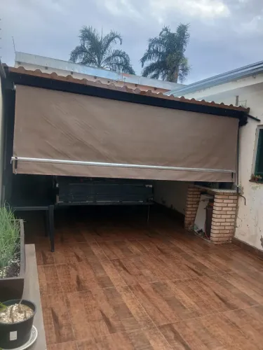 Toldo semi novo