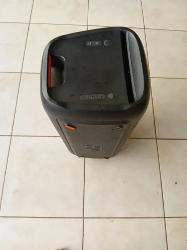 Jbl 300 seminova *