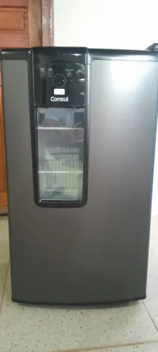 Vendo frigobar / cervejeira Consul nova