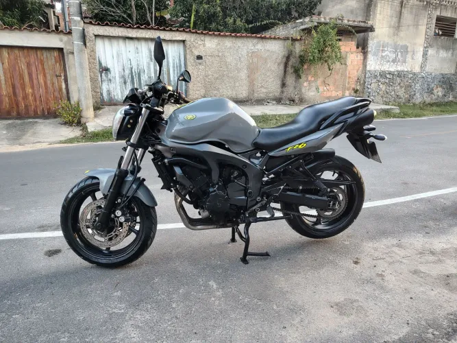 Yamaha fz6 600