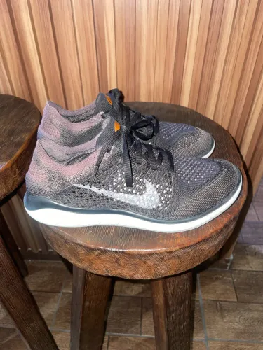 Nike free rn flyknit preto 36-5