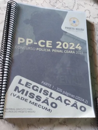 Vende-se duas apostilas para estudos do concurso da Polícia Penal