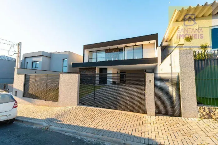 Sobrado com 3 dormitórios à venda, 298 m² por R$ 2.800.000,00 - Centro - Campo Largo/PR