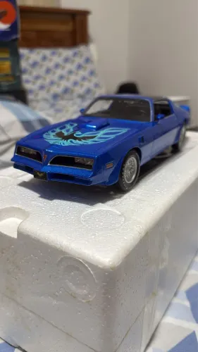 Miniatura Pontiac Firebird Trans Am 1978 1:18 Maisto 