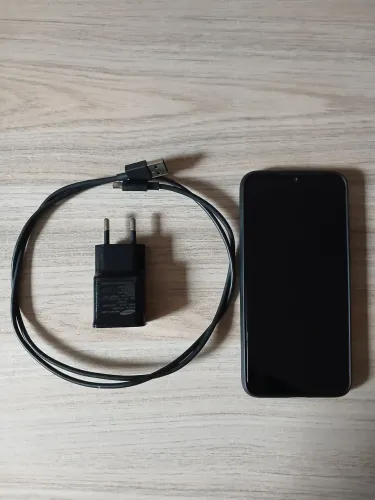 Xiaomi Redmi Note 7 em ótimo estado + capa e carregador
