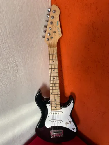 Guitarra infantil Class Kids