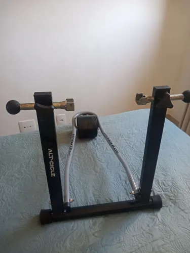 Rolo de Treino para Bicicleta Altmayer Alt-Cicle.
