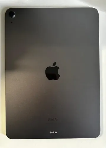 iPad Air 5ª geração (M1), 64 GB, Wi-Fi, Cinza-espacial, com caixa