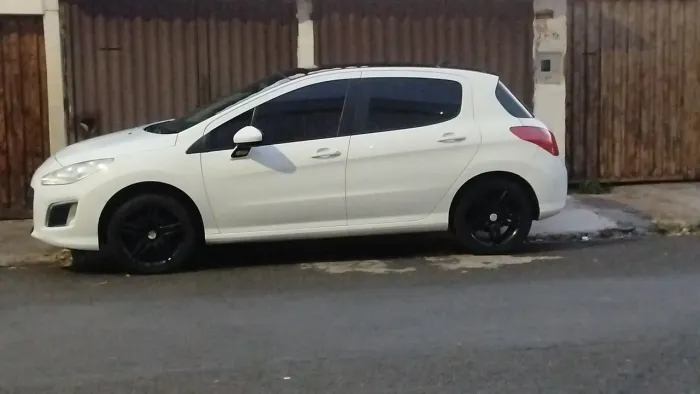 Peugeot 308 Feline 2.0 Flex 16V 5P Aut. 2013