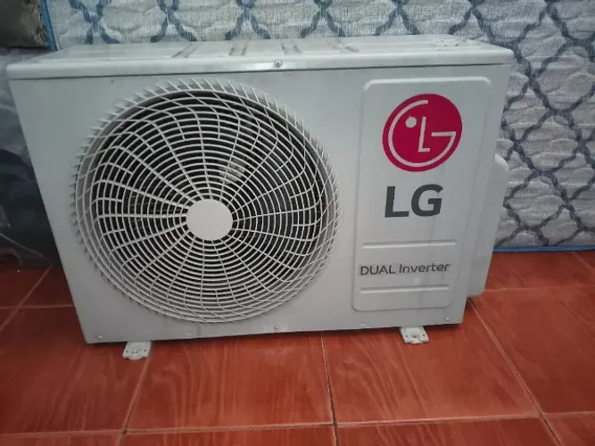 Ar-condicionado split LG dual inverter 18mil btu