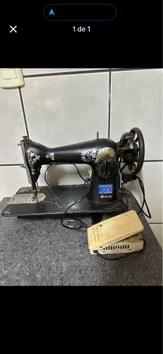 Máquina de Costura Singer Antiga Preta Funcionando tudo