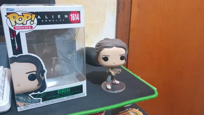 funko pop! alien: romulus rain 1614