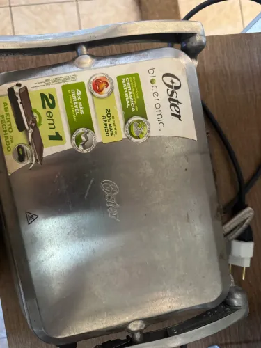 Sanduicheira e grill Oster, ?bioceramic?,