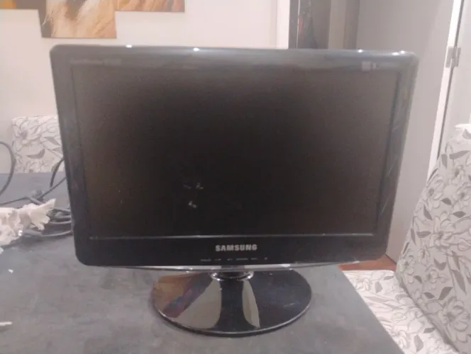 Monitor Samsung 15.6 Polegadas 
