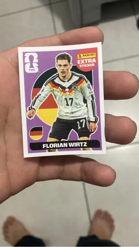 Figurinha estra stickers wirtz 
