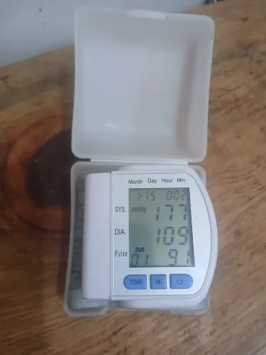 Medidor de pressão digital, novo 
