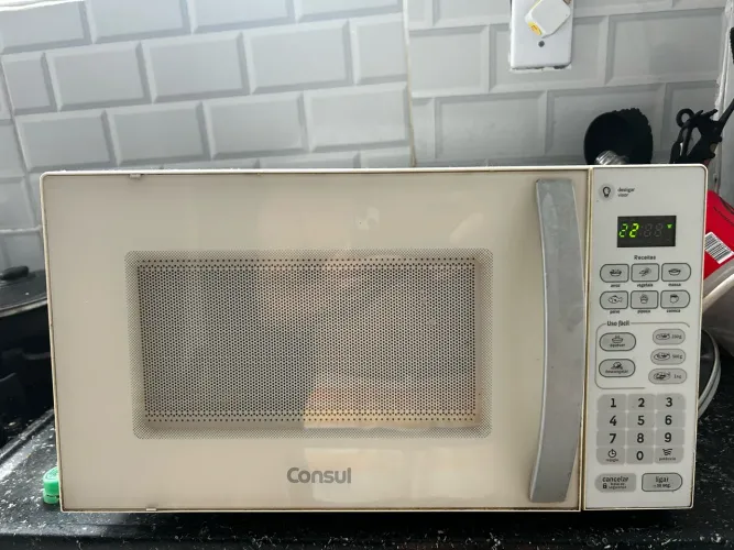 Micro-ondas Consul 20L 127V ? COM DEFEITO