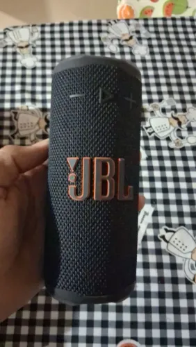 Caixinha de som jbl