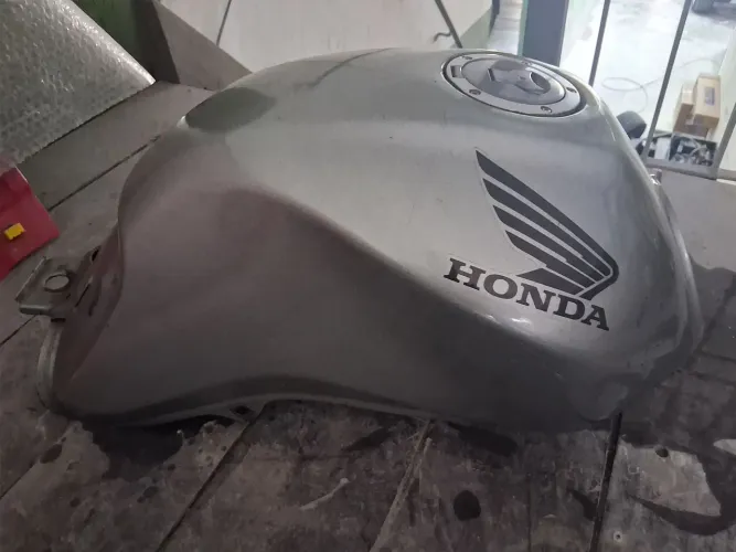 Vende-se tanque da moto Start 