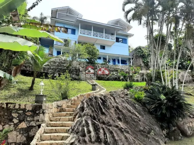 Casa Sobrado Condomínio em Ubatuba
