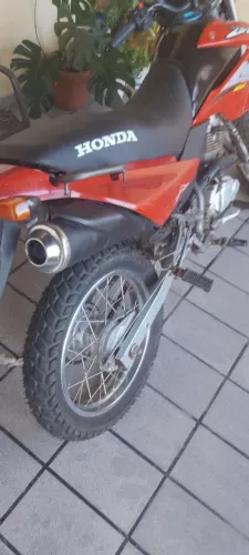 Broz 125 pedal ano 2003