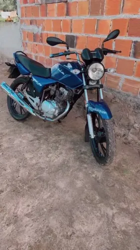 Titan 150 ano 2004 moto boa, emplacada e conservada