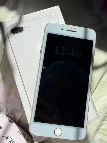 iPhone 8 Plus