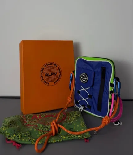 Bolsa Alexandre Pavão